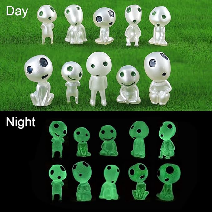 Glowing Mini Alien Figurines thumbnail